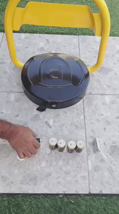 How to install batteries and operate the electronic parking barrier by remote control